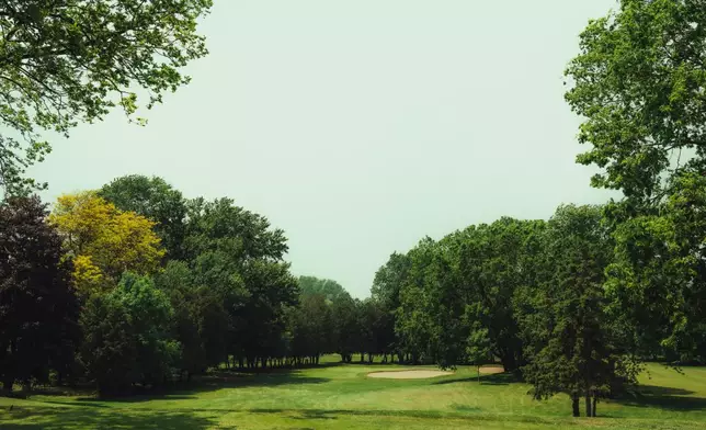 女子夜跑途經高爾夫球場目擊一對男女在果嶺上肉體交疊激戰。資料圖片