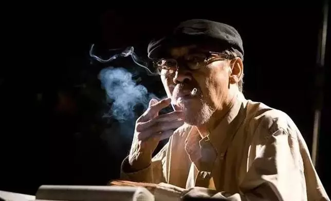 2010年憑電影《意外》提名香港電影金像獎最佳男配角。