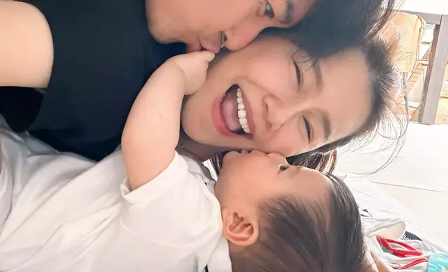 黃翠如與蕭正楠一家三口