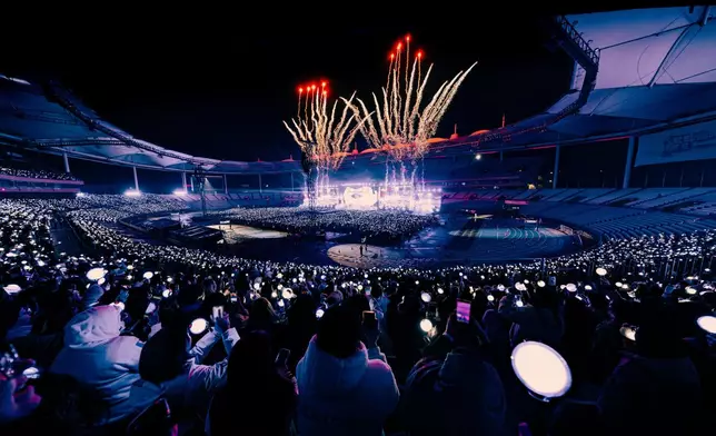 防彈少年團成員JIN日前在首爾舉行安可巡迴演唱會。 BTS官方X圖片