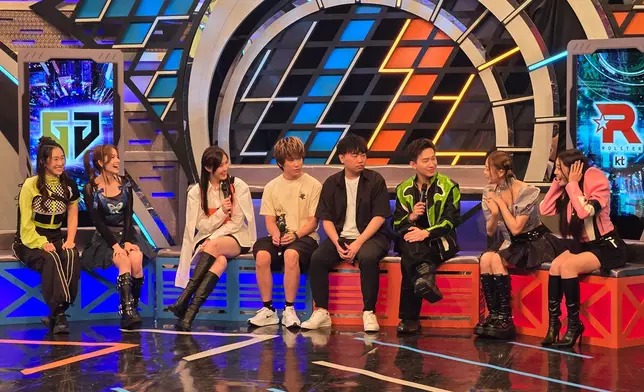 劉佩玥、曾展望擔任主持。