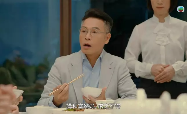 留意番，安仔全程都係壓抑與爆發之間架。