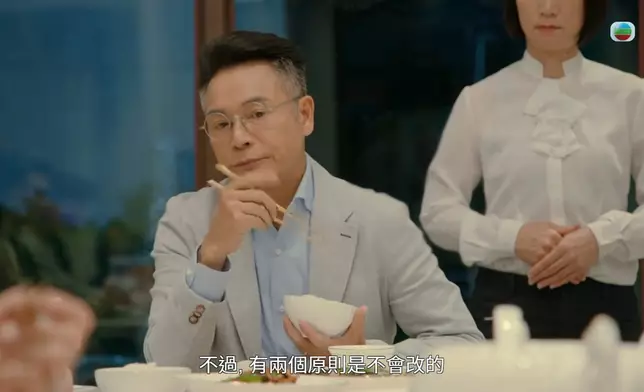 留意番，安仔全程都係壓抑與爆發之間架。