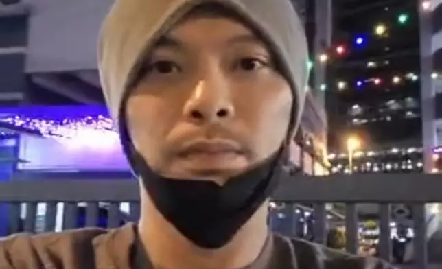 強調「我不會逃」。