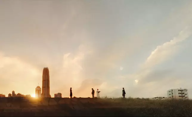 MV特意到兩個城市中取景。