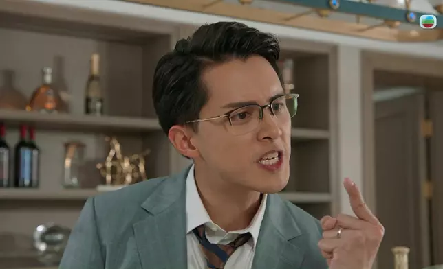 今晚一集，何廣沛仲會將佢嘅鬧人功力，展現到極致。