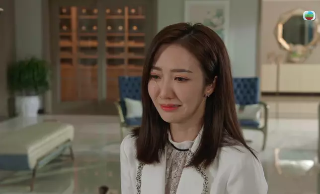 何依婷被揭育有私生女。