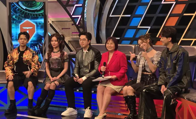 玲玲師傅上周成功用玄學預測賽果。