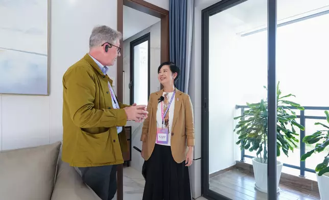 何永賢 Winnie Ho FB