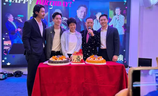 吳大強日前在警察體育遊樂會筵開27席慶祝生日。