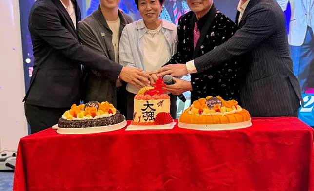 四位吳公子盡得爸爸靚仔基因。