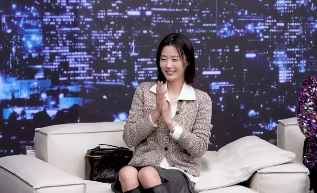 影片公開後即成為熱話。 影片截圖