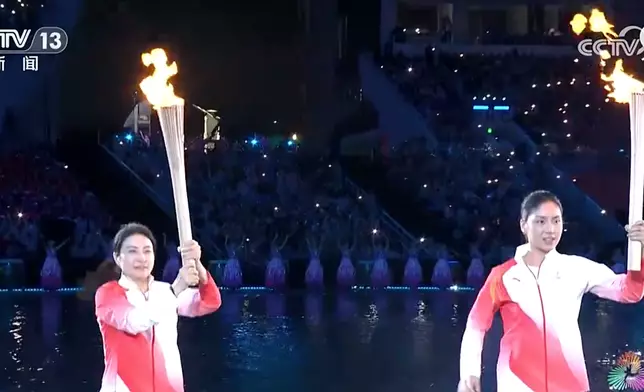 郭晶晶（左）。央視圖片