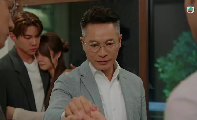 講到隨時要「白頭人送黑頭人」嘅嫲嫲，安仔展現出嘅情緒就極度哀痛。