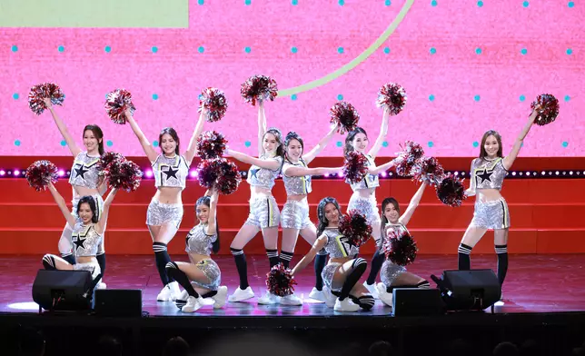 《創造．星援團》安排了精彩的啦啦隊表演。