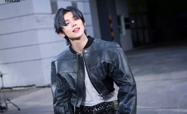 TXT成員然竣於11月7日推出首張個人迷你專輯《NO LABELS : PART 01》。BIGHIT MUSIC官網圖片