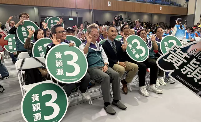 3號黃頴灝的助選團。巴士的報記者攝