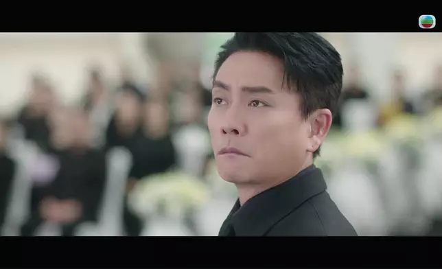 點知一擰轉身就藐嘴同反眼。