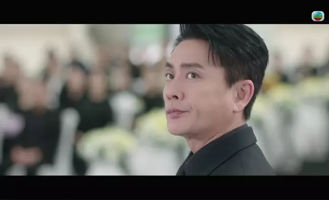 點知一擰轉身就藐嘴同反眼。