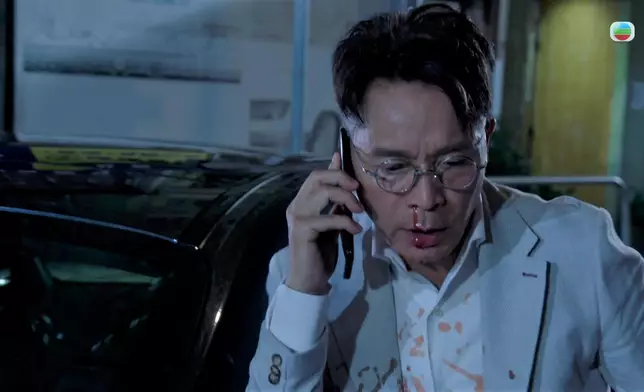 呢場戲加埋坤哥隻《還剩一件未做的事》，真係勁有Feel！鏡頭、演員、演技及BGM完美配搭。