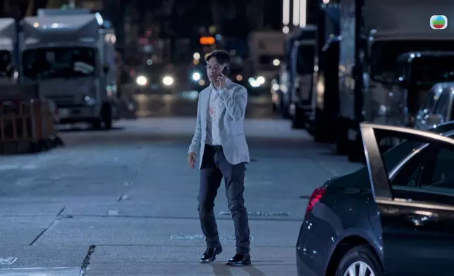 呢一幕，安仔嘅肢體演技好重要。