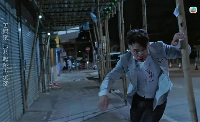 呢一幕，安仔嘅肢體演技好重要。