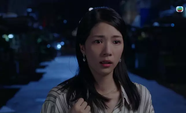 呢場戲加埋坤哥隻《還剩一件未做的事》，真係勁有Feel！鏡頭、演員、演技及BGM完美配搭。