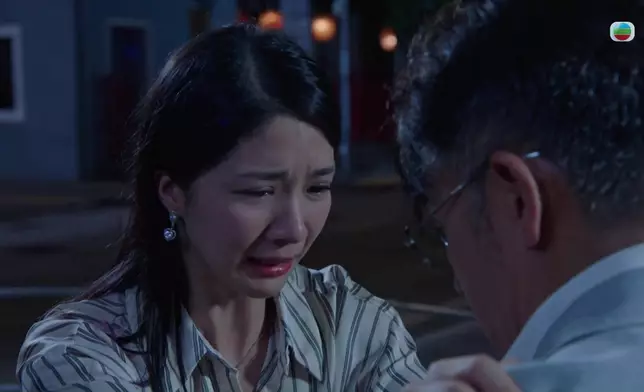 呢場戲加埋坤哥隻《還剩一件未做的事》，真係勁有Feel！鏡頭、演員、演技及BGM完美配搭。