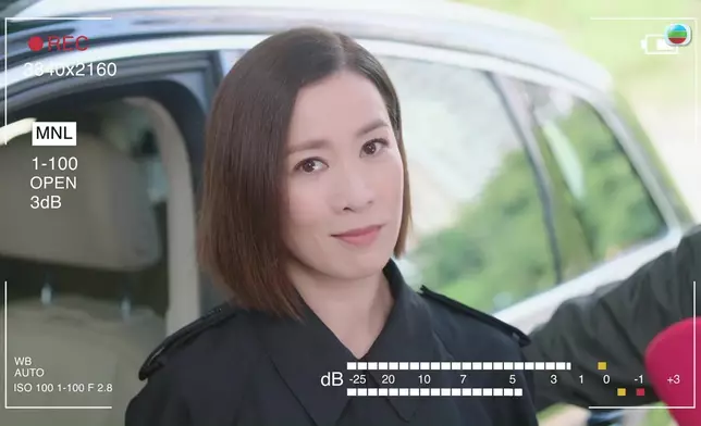 阿佘呢個微表情轉折妙絕。