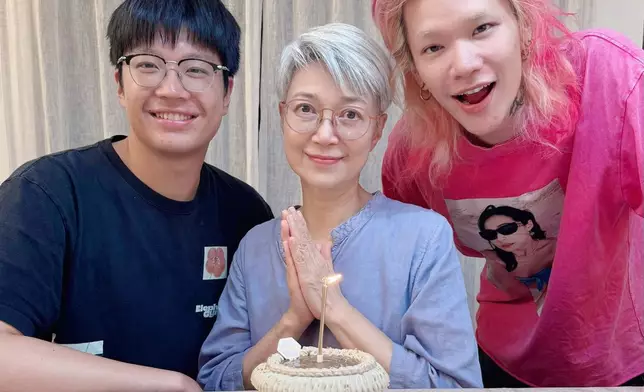 兩個兒子上月為陳敏兒慶祝65歲生日。