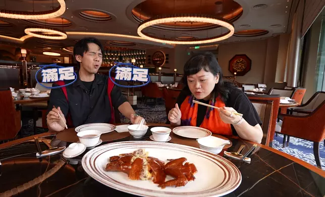 單是一道火焰脆皮雞已令Arthur大呼好味。