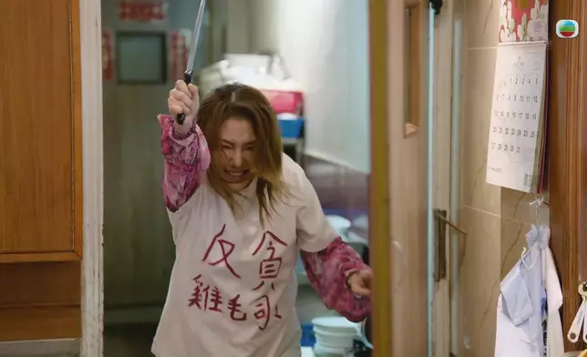 仲要擸刀，真係好激。