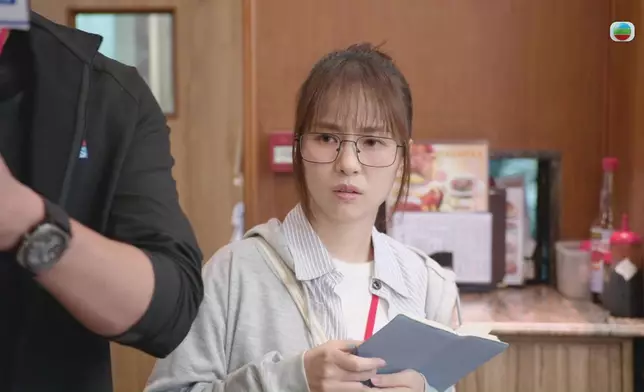 谷婭溦嘅驚青樣，令網民好入戲。