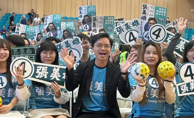 4號張美雄助選團。巴士的報記者攝