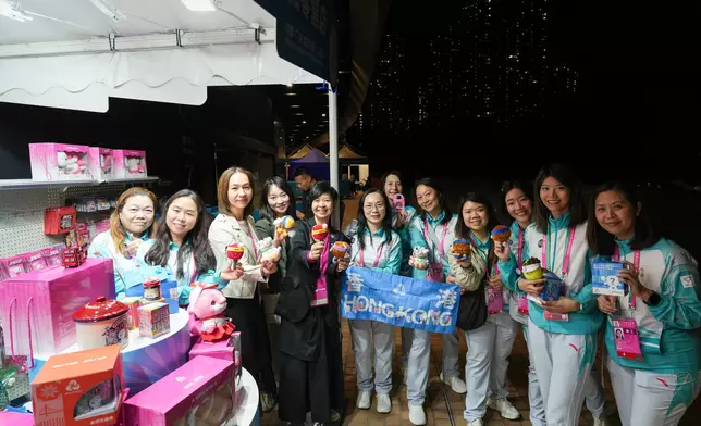 何永賢 Winnie Ho FB