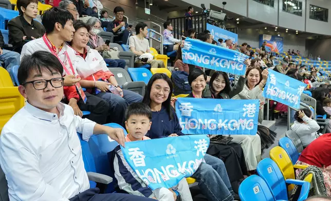 何永賢 Winnie Ho FB