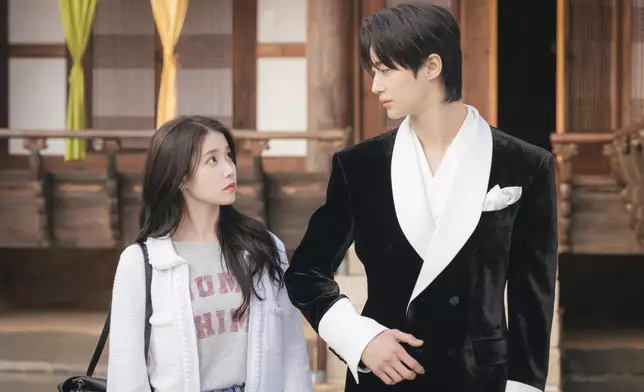 《21世紀大君夫人》（暫譯）主演：IU、邊佑錫