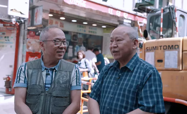 （左起）鄭先生及卓先生相知相交逾30年。