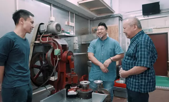 工場的壓肉機機齡已逾30年。