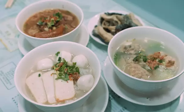 麵店的水準保持不變，靠的是卓先生的執着。