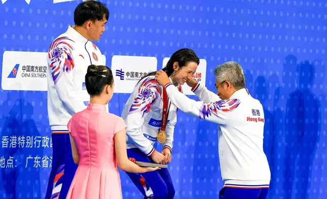 何詩蓓奪得女子100米自由泳金牌。Rosanna Law FB