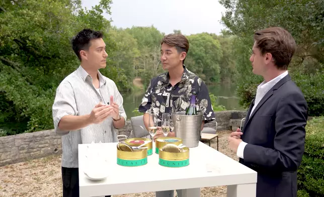 品嚐四款魚子醬。