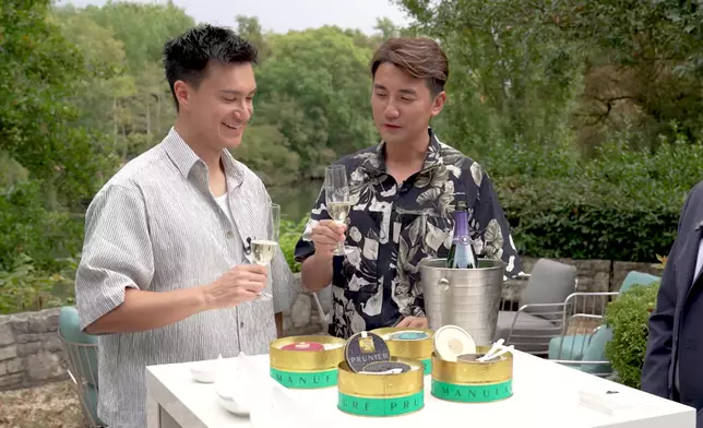 其中一款價值逾6,000港幣，洪永城忍不住幽默說：「多謝公司！」