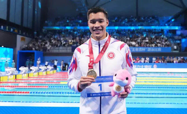 何甄陶奪得金牌。Rosanna Law FB