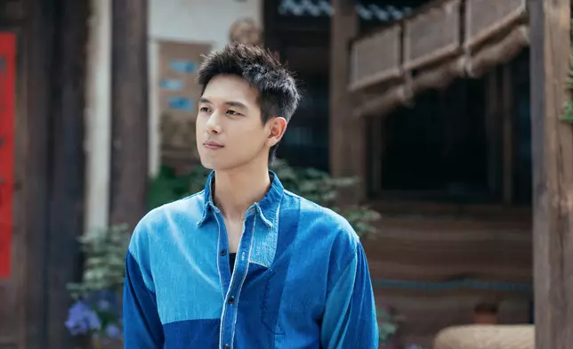 李現 （飾 謝之遙）