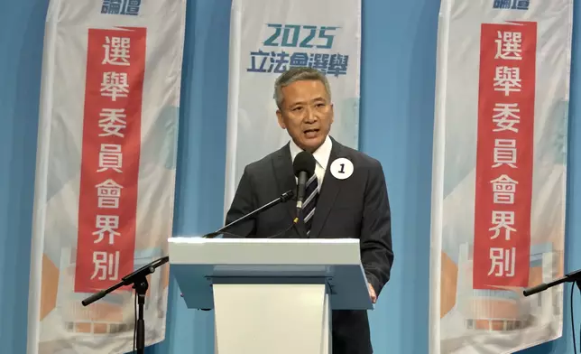 1號候選人姚柏良。巴士的報記者攝