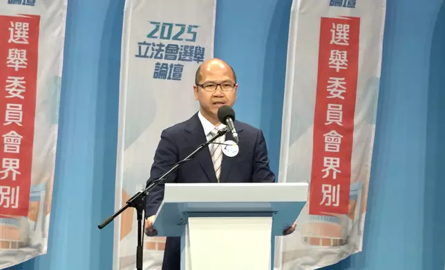 45號黃錦良。巴士的報記者攝