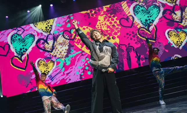 方力申公開愛女名字盼湊成「FAMILY」。