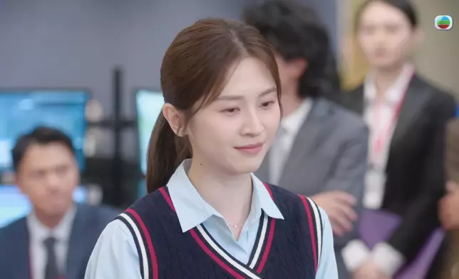 呢個失望嘅笑容，做得唔錯吖。