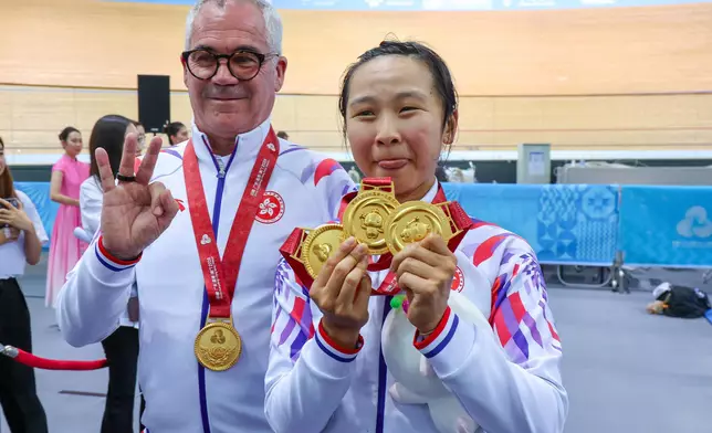 李思穎奪得場地自行車女子全能賽金牌。羅淑佩FB圖片